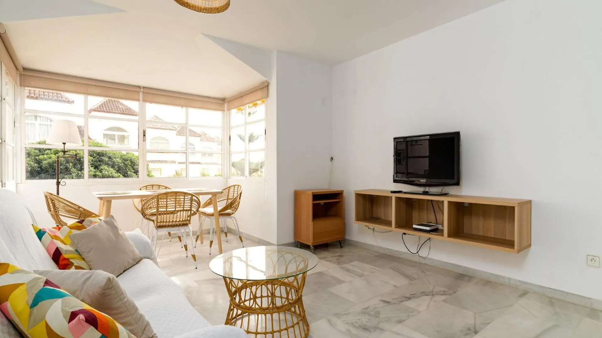 Beautiful Apartment With View Marbella